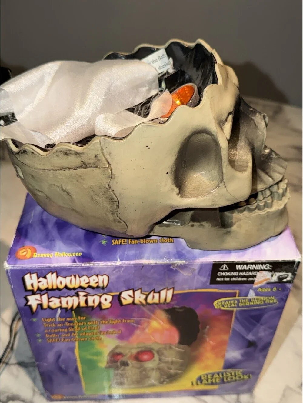 GEMMY Halloween Flaming Skull Electric Light Up Motion Vintage Boxed Prop